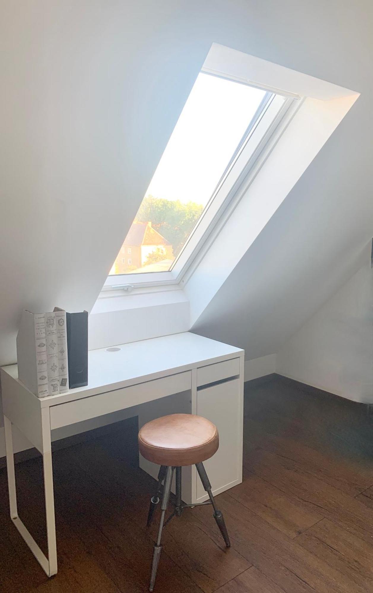 Schoene Dachgeschoss-maisonette Apartment