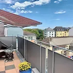 Schoene Dachgeschoss-Maisonette Wohnung